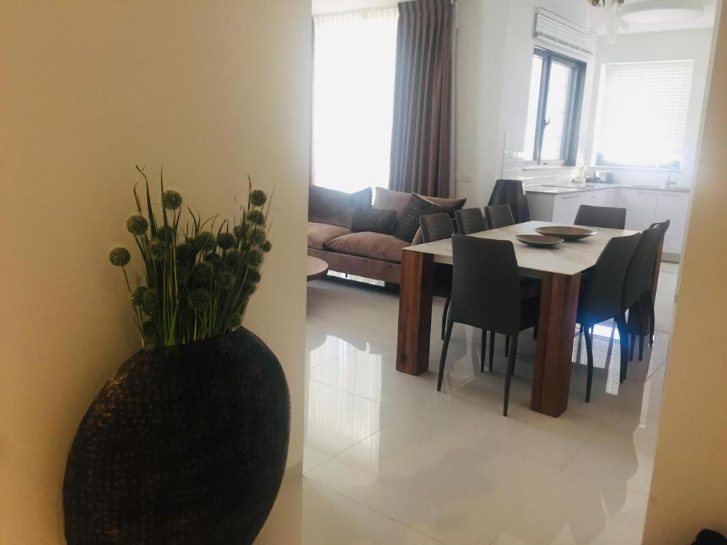 Jtower Royal Suites - Alefimmoed Йерусалим Екстериор снимка