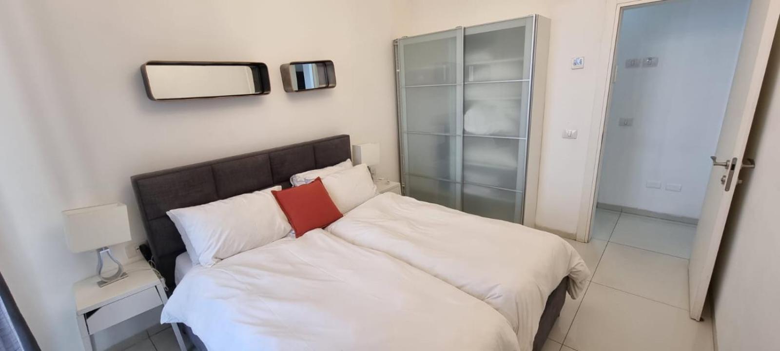 Jtower Royal Suites - Alefimmoed Йерусалим Екстериор снимка