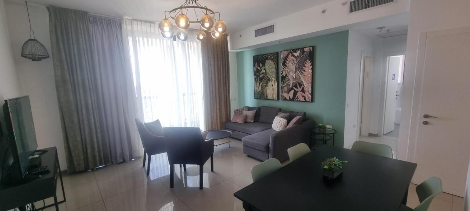 Jtower Royal Suites - Alefimmoed Йерусалим Екстериор снимка