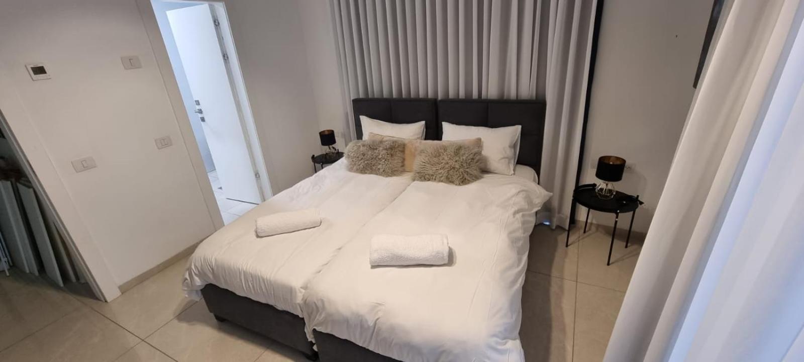 Jtower Royal Suites - Alefimmoed Йерусалим Екстериор снимка
