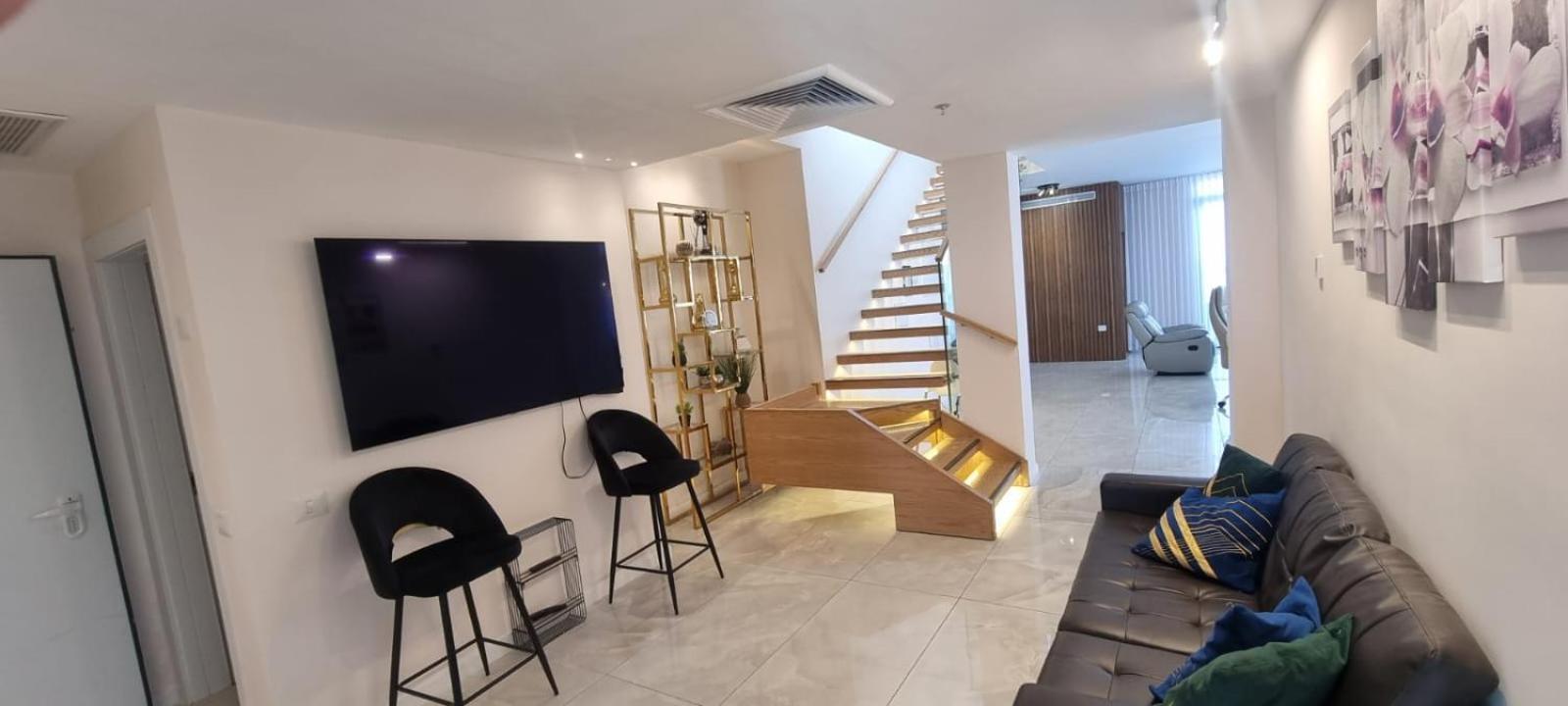 Jtower Royal Suites - Alefimmoed Йерусалим Екстериор снимка
